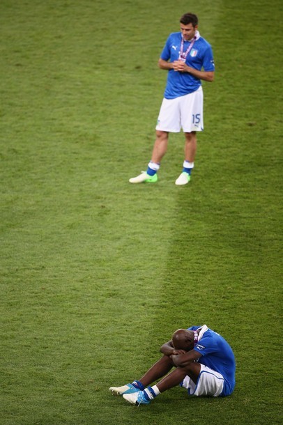 Nỗi buồn của Balotelli.